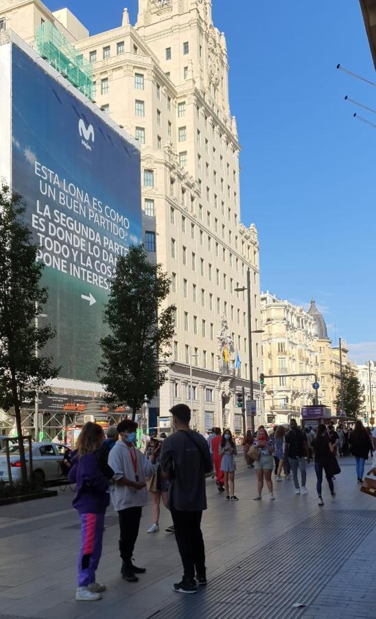 Gran Via. Salud. Puerta Del Sol. Callao. 马德里 外观 照片